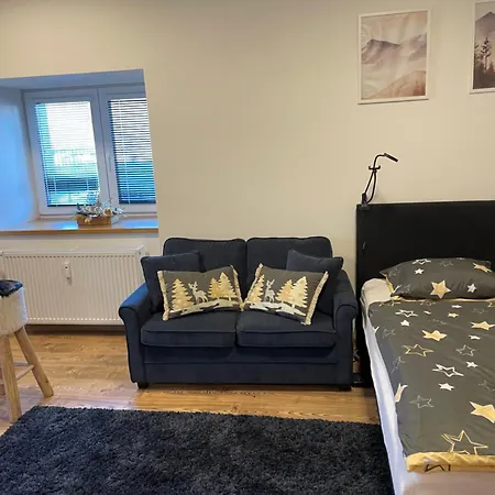 Navi- Modern In Krkonose Foothills Appartement *